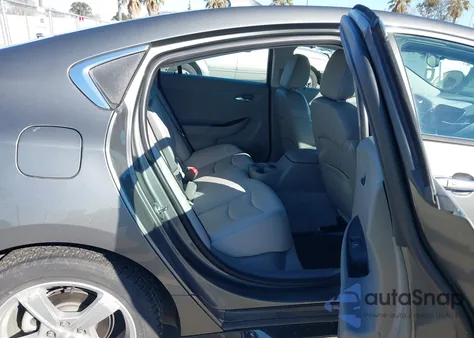 2017 Chevrolet Volt Lt from USA, damaged, VIN 1G1RC6S54HU122903